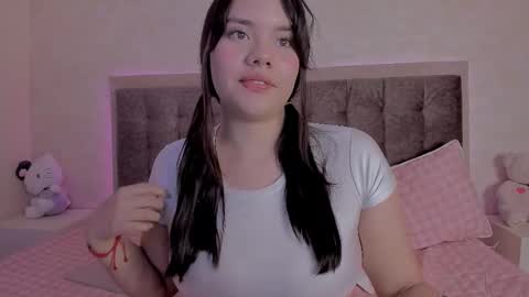 Luisa Giraldo online show from November 15, 2025, 11:07 am