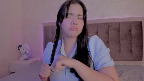 Luisa Giraldo online show from November 22, 2025, 11:09 am