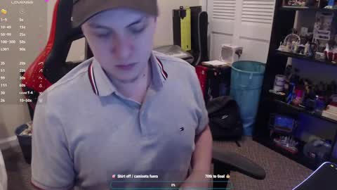 Luisdiaztube online show from December 31, 2024, 11:39 pm