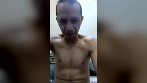 Snapshot of luiset_24 chatting on July 10, 2026, 1:54 am luiset_24 online show from July 10, 2026, 1:54 am