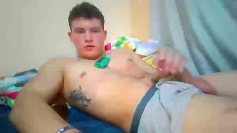 Snapshot of lukas2002alien622712 chatting on September 25, 2025, 12:25 am Lukas online show from September 25, 2025, 12:25 am