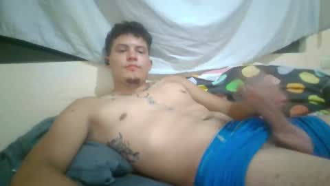 Snapshot of lukas2002alien622712 chatting on March 27, 2026, 5:46 am Lukas online show from March 27, 2026, 5:46 am