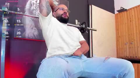 LUKE online show from November 21, 2025, 11:20 am