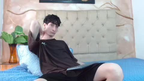 luke_carter online show from June 1, 2026, 1:24 pm