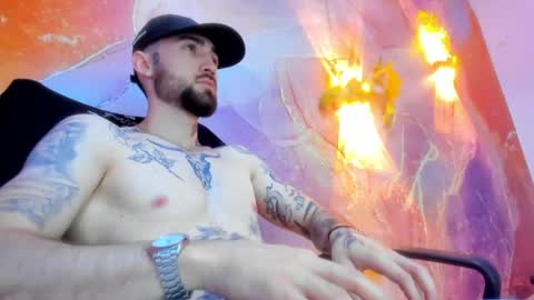 LUKE online show from February 5, 2025, 1:22 pm