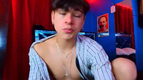 Snapshot of luke_howland chatting on May 29, 2026, 8:51 pm Luke online show from May 29, 2026, 8:51 pm