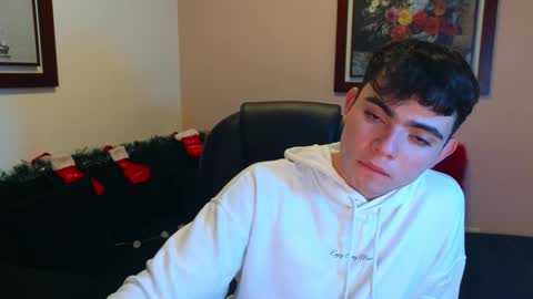 lukeboyce online show from November 11, 2025, 1:16 am