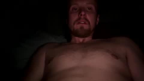 lukeeeeey96 online show from November 30, 2025, 11:53 pm