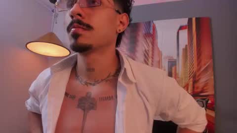 Luke Taylor online show from December 14, 2025, 10:42 am