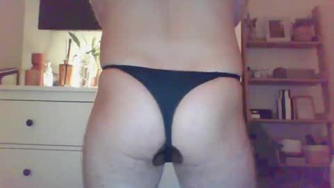 manclad1 online show from October 25, 2025, 4:31 am