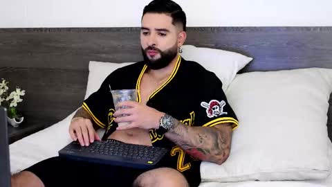 Lukhas f4f online show from October 16, 2025, 10:44 pm