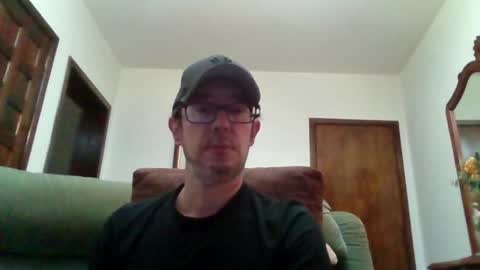 Snapshot of lukz88bigcock chatting on July 8, 2026, 11:20 pm Luke online show from July 8, 2026, 11:20 pm
