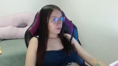 Snapshot of lula_05 chatting on December 5, 2024, 5:39 pm Vicky online show from December 5, 2024, 5:39 pm