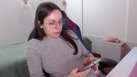 Snapshot of lula_05 chatting on January 8, 2025, 7:03 pm Vicky online show from January 8, 2025, 7:03 pm