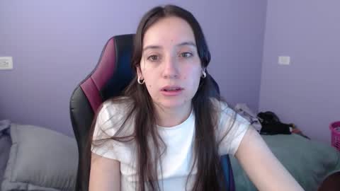 Snapshot of lula_05 chatting on October 30, 2025, 2:29 pm Vicky online show from October 30, 2025, 2:29 pm