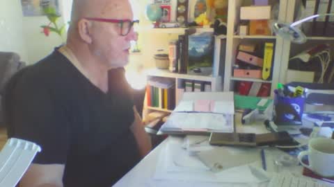 luley58 online show from April 7, 2026, 7:42 am