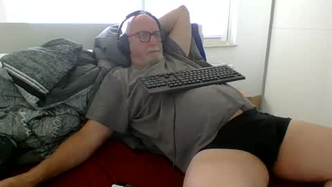 Snapshot of luley58 chatting on July 15, 2026, 7:24 am luley58 online show from July 15, 2026, 7:24 am
