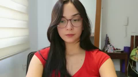 Luli online show from June 17, 2026, 1:34 pm