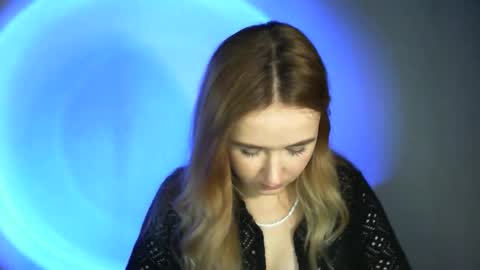 Lulu Baby18 online show from February 12, 2025, 7:13 pm