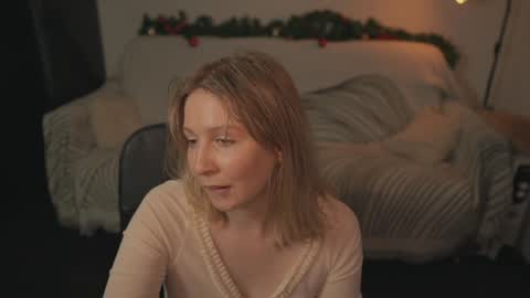 Snapshot of lulu_lovett chatting on January 9, 2025, 1:02 pm lulu_lovett online show from January 9, 2025, 1:02 pm