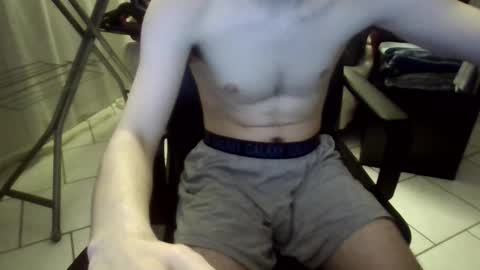 luluarsss online show from January 18, 2026, 12:25 am