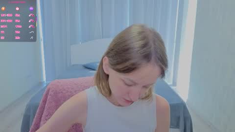 Lily online show from September 11, 2025, 9:53 am