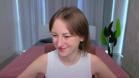 Lily online show from October 17, 2025, 9:23 am
