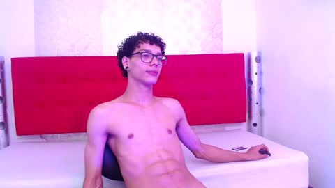 Snapshot of lumberjack_20 chatting on December 22, 2024, 10:25 pm Vanity ErosX online show from December 22, 2024, 10:25 pm