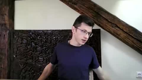 Andrew independent model 2000-0000 CET daily online show from April 18, 2026, 12:31 pm