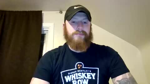 lumberjackk4u online show from February 2, 2026, 3:49 am
