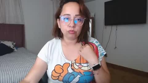 LUMI     online show from February 2, 2025, 4:05 am