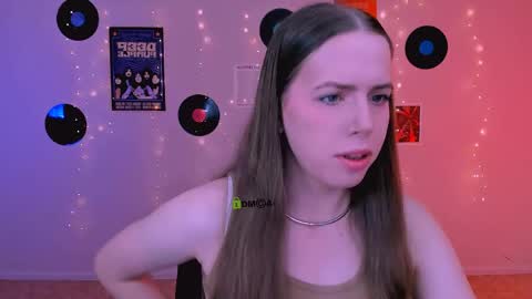 Sweet Lumi online show from April 21, 2026, 7:25 am