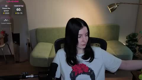 Snapshot of lumina_dark chatting on July 16, 2026, 1:17 pm Lumi online show from July 16, 2026, 1:17 pm