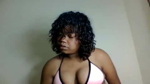 lumira_belle online show from June 28, 2026, 10:54 am