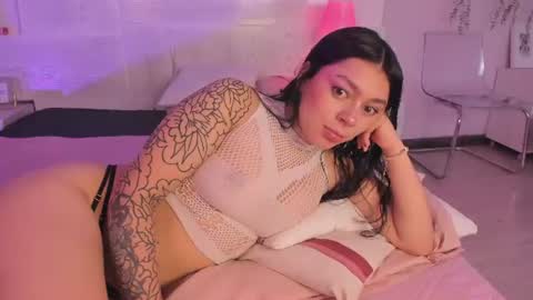 Snapshot of lummii_ chatting on July 4, 2026, 5:30 pm lummii_ online show from July 4, 2026, 5:30 pm