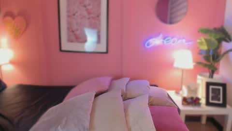 Snapshot of lummii_ chatting on July 14, 2026, 6:02 pm lummii_ online show from July 14, 2026, 6:02 pm