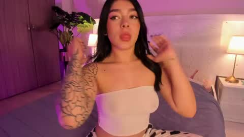 Snapshot of lummii_ chatting on July 17, 2026, 7:08 pm lummii_ online show from July 17, 2026, 7:08 pm