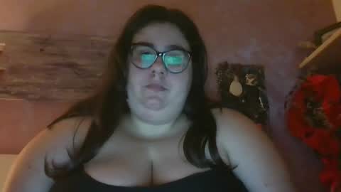 Snapshot of luna0025 chatting on May 13, 2026, 7:55 pm luna0025 online show from May 13, 2026, 7:55 pm