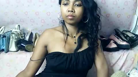 Luna online show from April 1, 2026, 2:47 pm