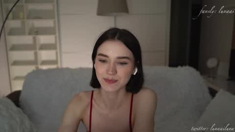 Just call me Lu online show from April 15, 2026, 6:48 pm