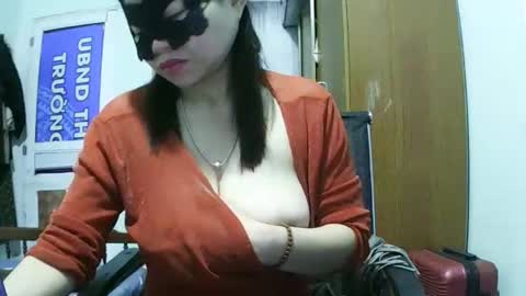 Snapshot of luna_beauty25 chatting on March 16, 2026, 9:52 pm luna_beauty25 online show from March 16, 2026, 9:52 pm