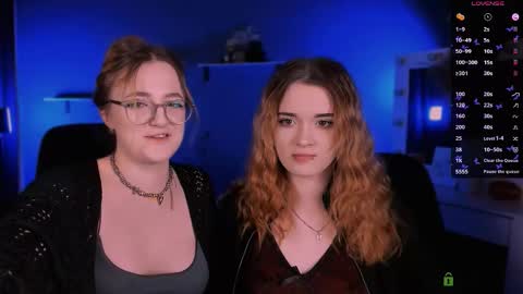 luna_berryy online show from September 10, 2025, 7:25 pm