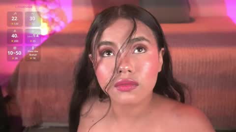 Lunita online show from April 17, 2026, 7:39 pm