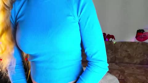 Snapshot of luna_evan chatting on December 30, 2024, 12:09 pm luna_evan online show from December 30, 2024, 12:09 pm