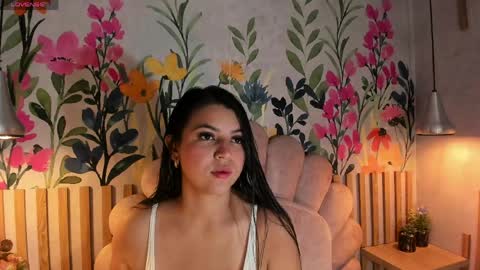 Snapshot of luna_ferrari chatting on April 25, 2026, 11:35 am luna_ferrari online show from April 25, 2026, 11:35 am