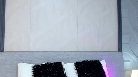 Snapshot of luna_fioree chatting on January 15, 2025, 11:08 pm  Luna Fioree  online show from January 15, 2025, 11:08 pm