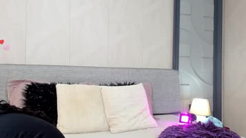 Snapshot of luna_fioree chatting on March 8, 2025, 5:22 pm  Luna Fioree  online show from March 8, 2025, 5:22 pm