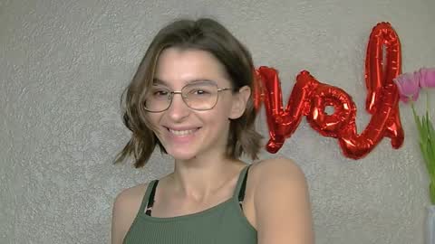 Luna online show from March 11, 2025, 9:34 am