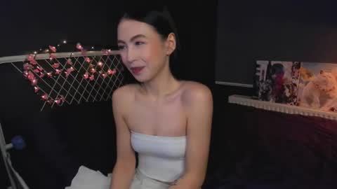 Elizabeth online show from March 28, 2026, 5:12 pm