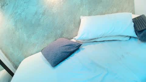 Snapshot of luna_ibarra chatting on January 8, 2026, 12:29 pm Luna online show from January 8, 2026, 12:29 pm